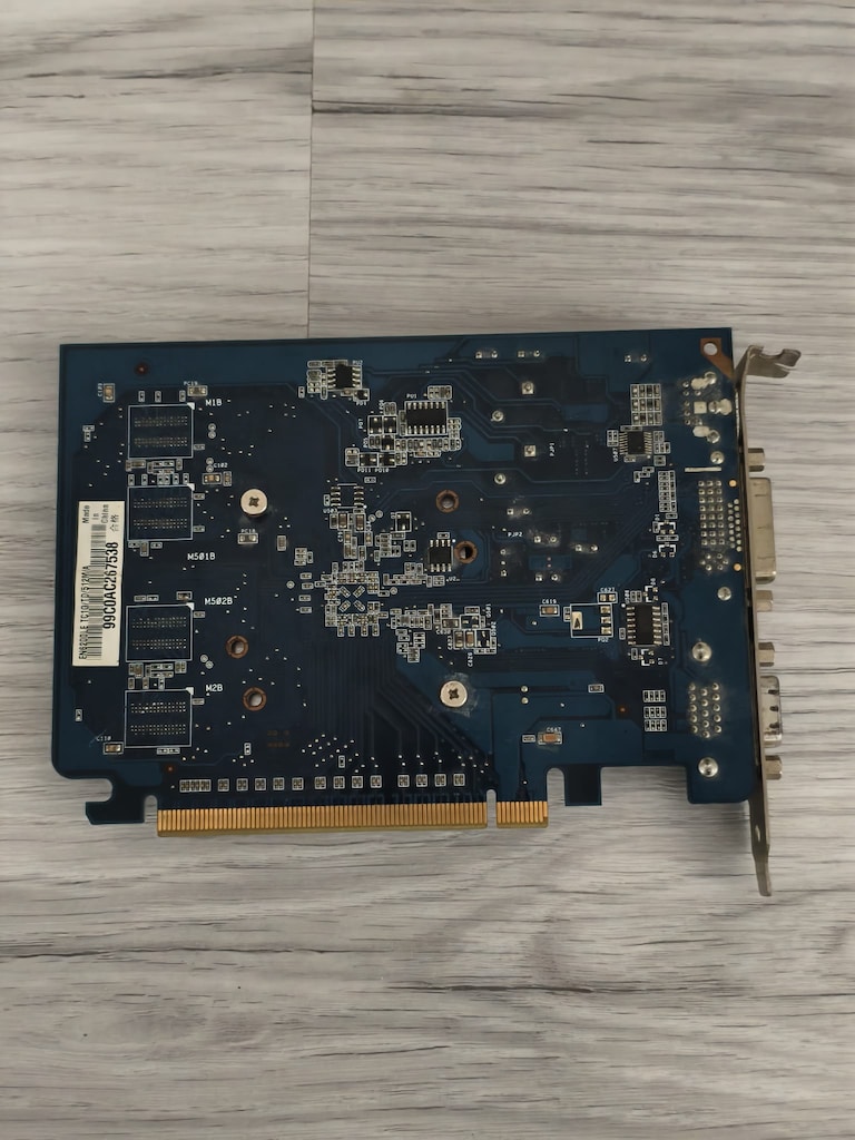 ASUS 1GB EKRAN KARTI - 4