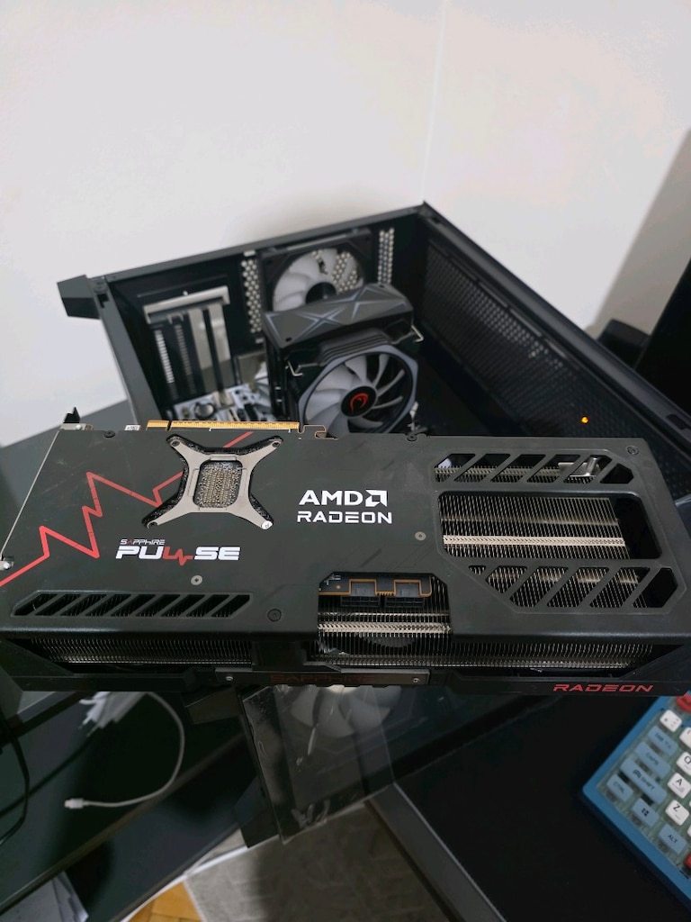 Sapphire Pulse RX 9070 XT 16GB garantili - 3
