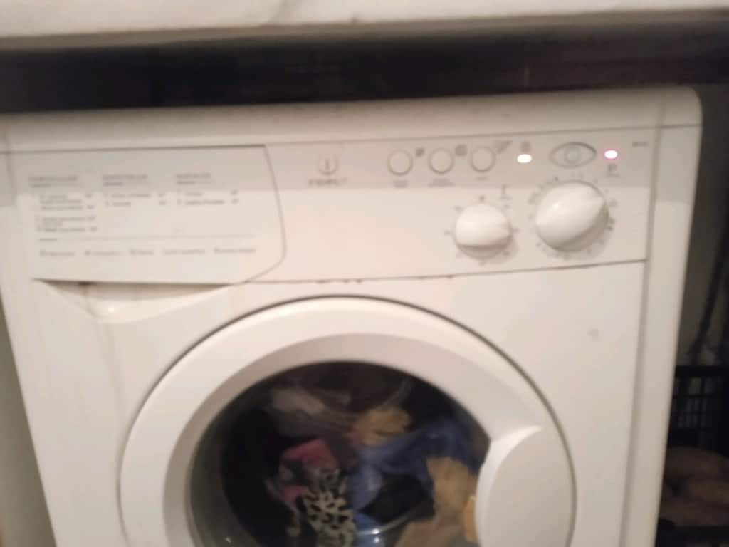 Indesit Çamaşır Makinesi 1000 Dv. - 11