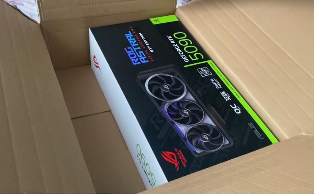 ASUS ROG ASTRAL RTX 5090 BTF OC 32GB Kapalı Kutu TR Garantili - 2