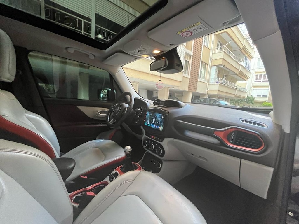 JEEP RENEGADE FUL+FUL PAKET HATASIZ ORJİNAL - 13