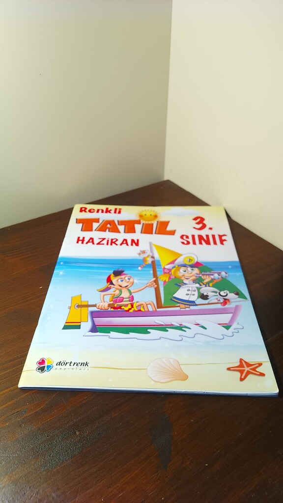 3. SINIF İNGİLİZCE & TATİL KİTAPLARI SETİ VE HİKÂYE KİTABI - 12