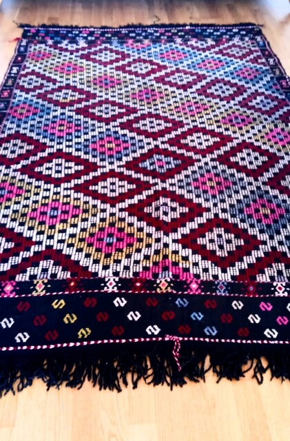 Antika Karacadağ el dokuma yün kilim