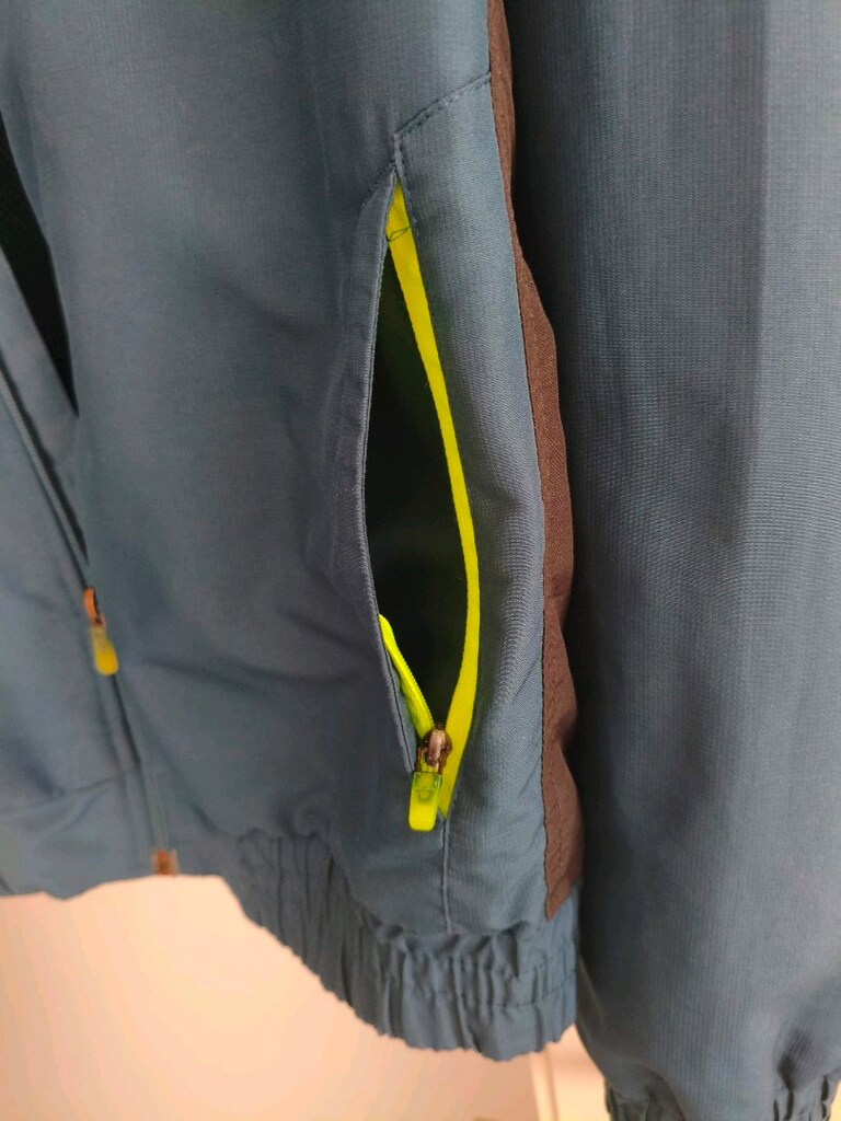 LC Waikiki XL sweet. petrol mavisi, yanlarda 2 fermuarlı cebi var. - 5