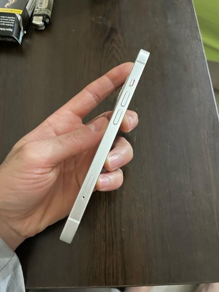 iPhone 13 kutu faturalı - 4