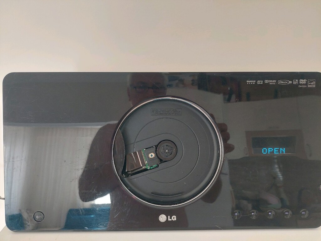 LG marka DVD player ve hdmı .USB girişli temiz kullanılmış cihaz. - 2