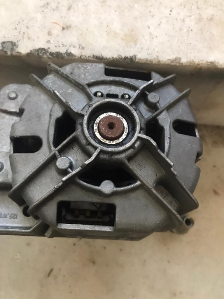 AEG çamaşır makine motoru - 5
