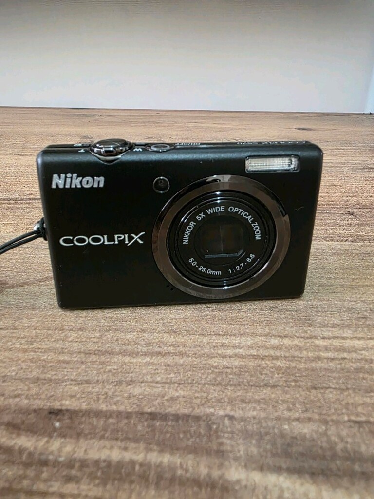 Nikon coolpıx s570 - 8