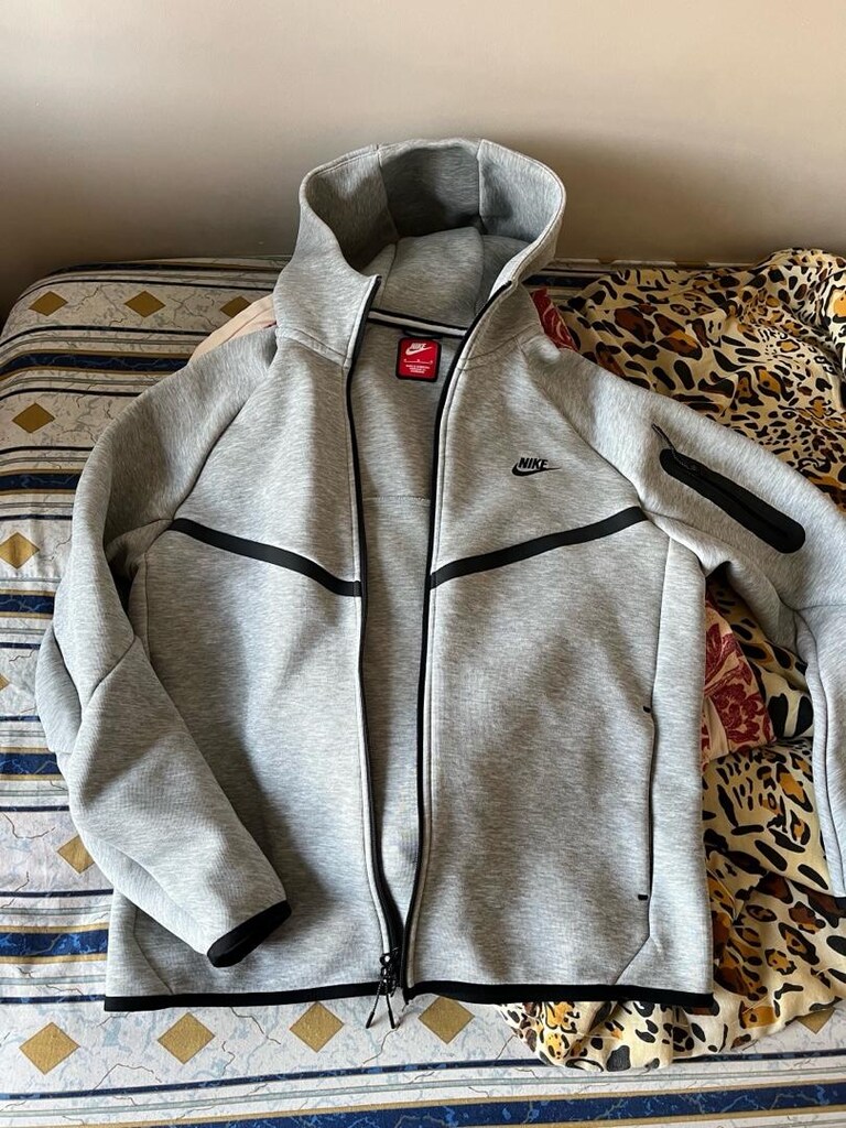 orjinal nike tech fleece hırka