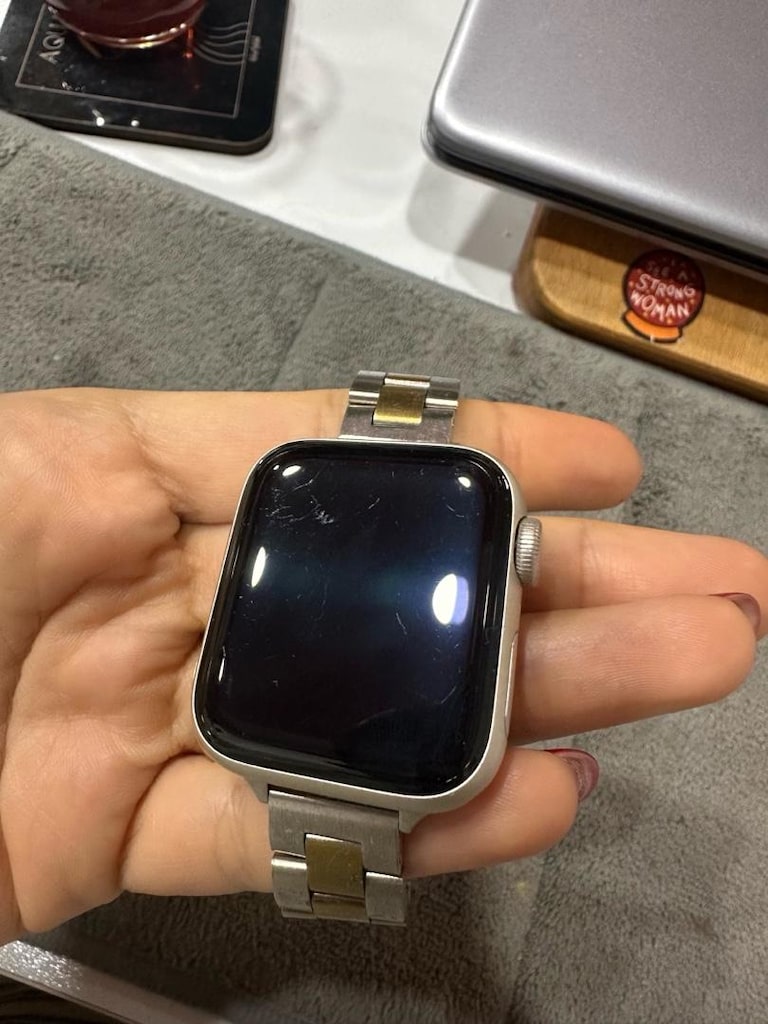 APPLE Watch SE 2023 GPS MR9U3TU/A - 2