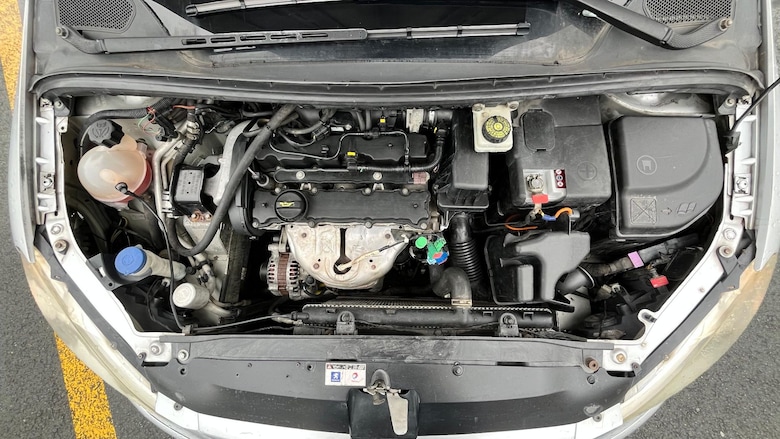 YAKIT CİMRİSİ PEUGEOT 307 1.4 XR - 5