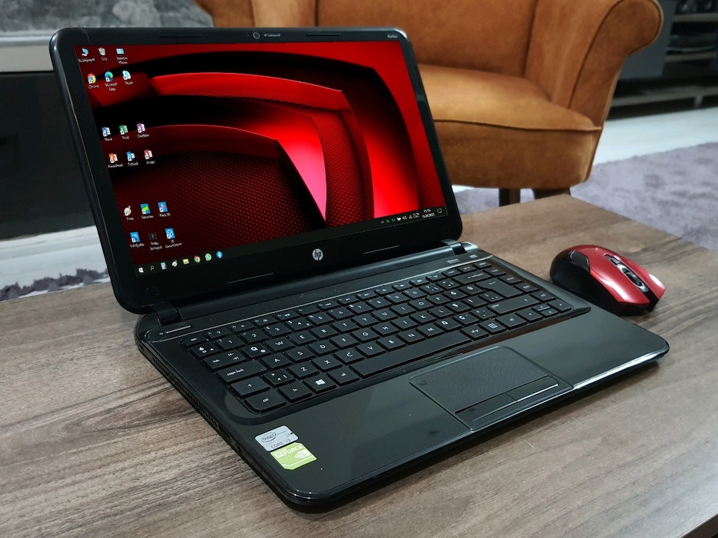 Sayfama Bakın... Pırıl Pırıl HP , Sıfır Pil - 8gb/256g SSD Çift Disk ...