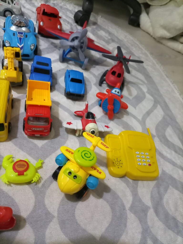 2 Küçük Oyuncaklar 32 Parça Takas olur - 7