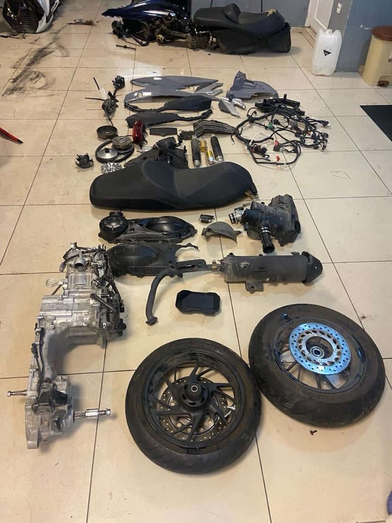 rks blade 250 orjinal çıkmaları ve kelle makina - 2