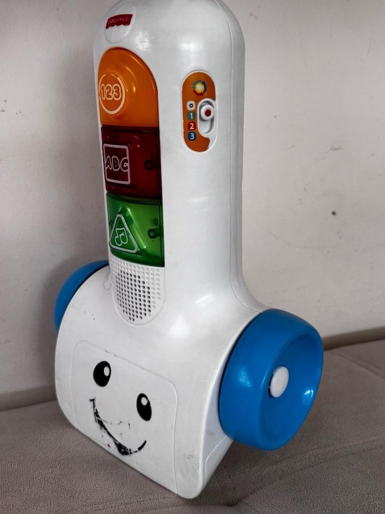 Fisher Price elektrik süpürgesi - 3