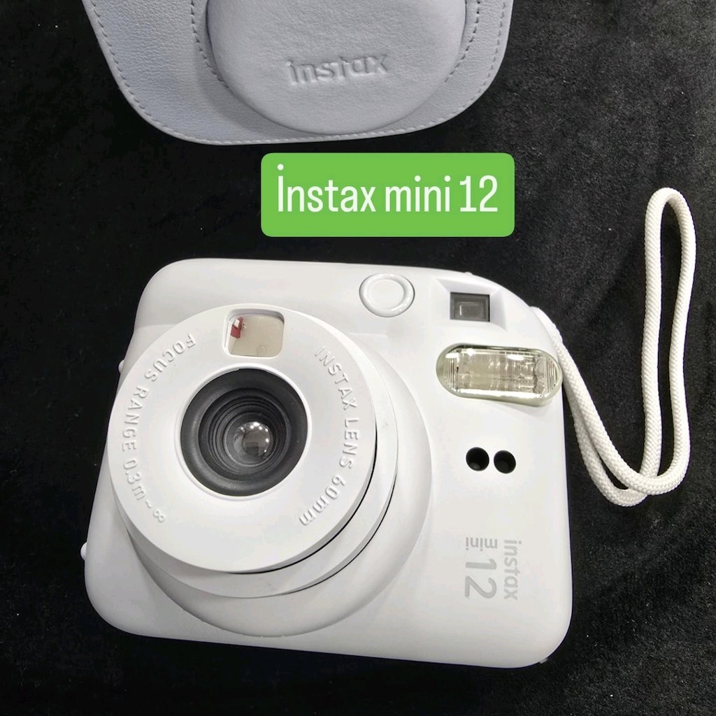 INSTAX Mini 12 | İkinci El Şipşak Fotoğraf Makinesi Temiz ve sorunsuz - 3