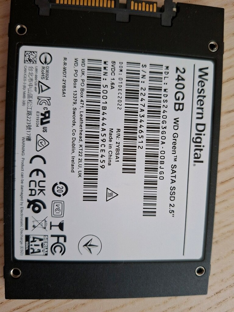 Temiz Toshiba Satellite L755 | i5 İşlemci | (Disksiz & Fişte çalışır) - 2