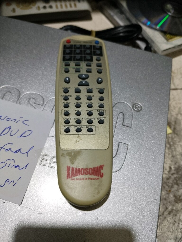 AZ VE TEMİZ KULLANILMIŞ KAMOSONİC MARKA USB Lİ ÇALIŞIR DURUMDA DVD - 7