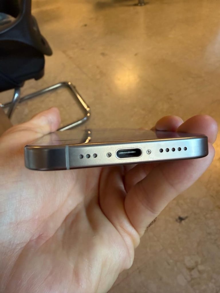 iPhone 16 Pro Titanyum Garantili Yurt içi - 5