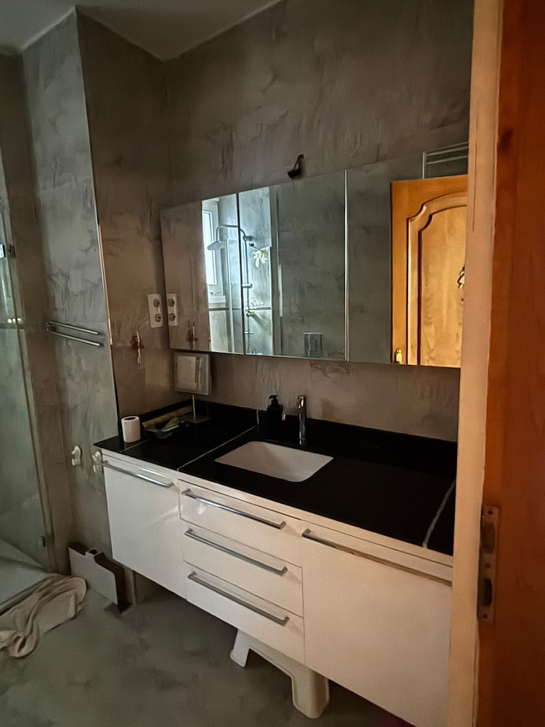kentsel dönüşüme giren binadan satılık muhtelif - 13