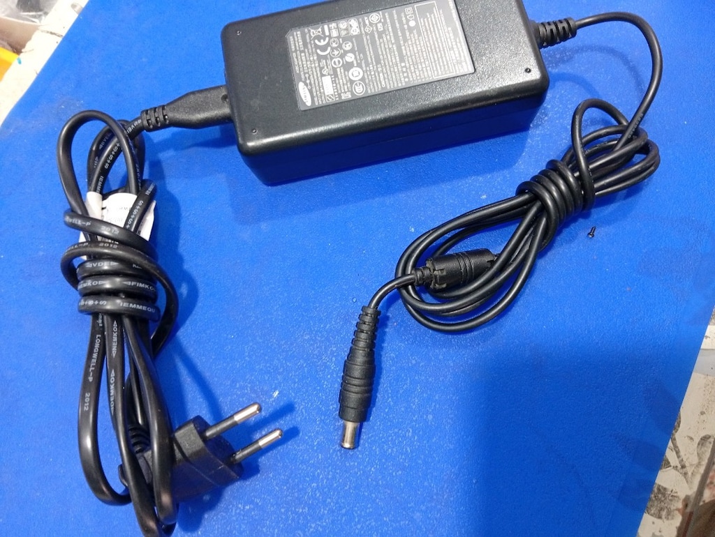 ORJİNAL SAMSUNG 14V 4A Monitör/ TV adaptörü - 3