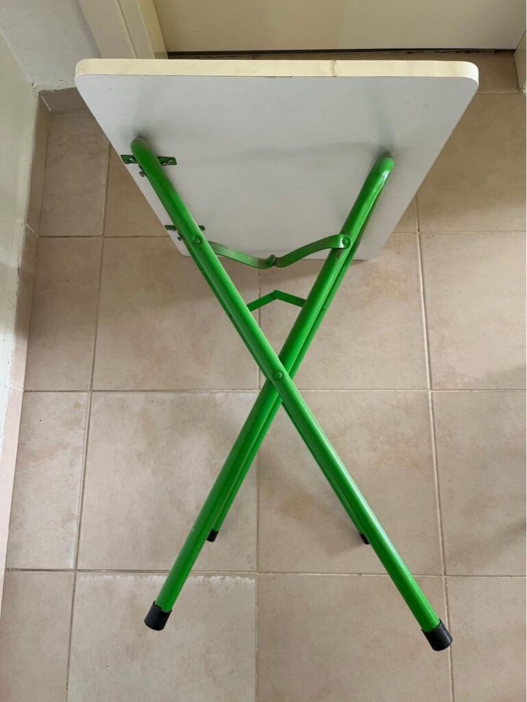Ben 10 çocuk masa ve sandalyesi - 9