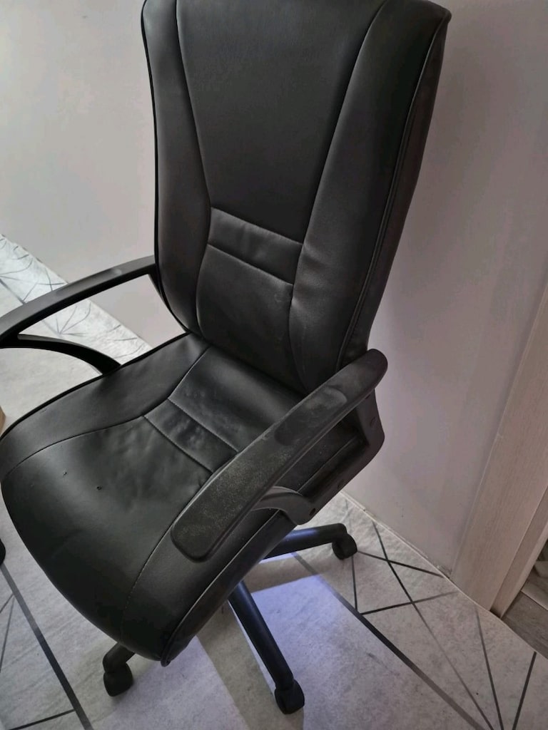 ofis koltuğu deri kullanılmıs iyi durumda - 4