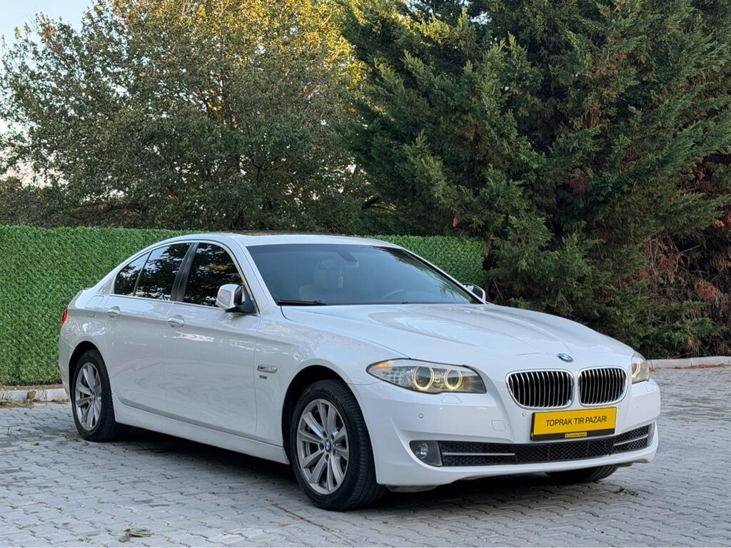 2012 BMW 5.25d X DRİVE 1 LOKAL HARİCİ HATASIZ BOYASIZ TRAMERSİZ - 3
