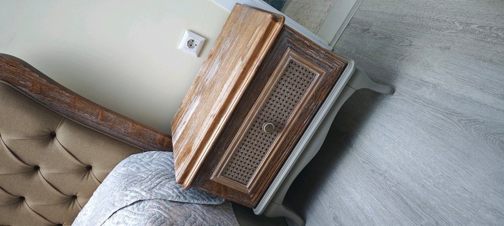 nadir bulunan dokuda ladin ağacı ve mdf yatak odası takımı - 8