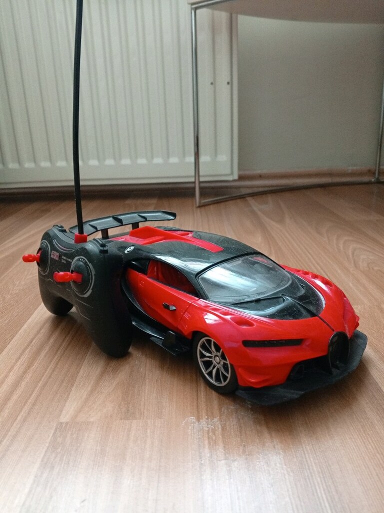 Rc Bugatti araç - 5