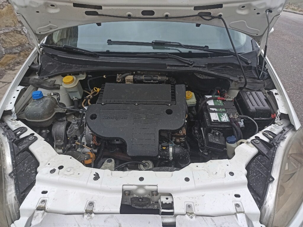2010 model sıfır motor lu linea - 4