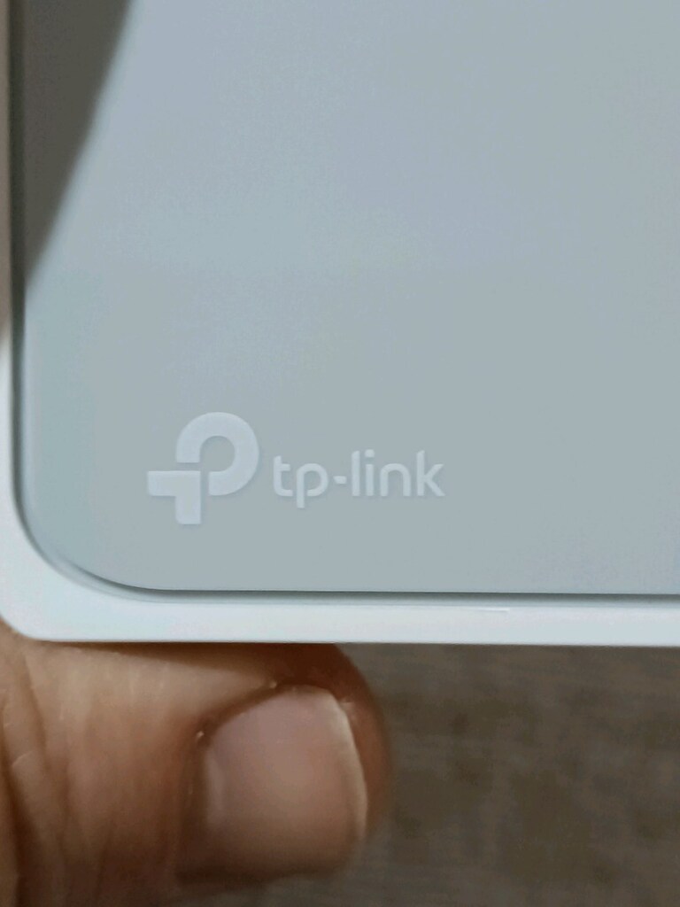 TP-Link TL-SF1005D 5 Port 10/100 Mbps Switch - 2