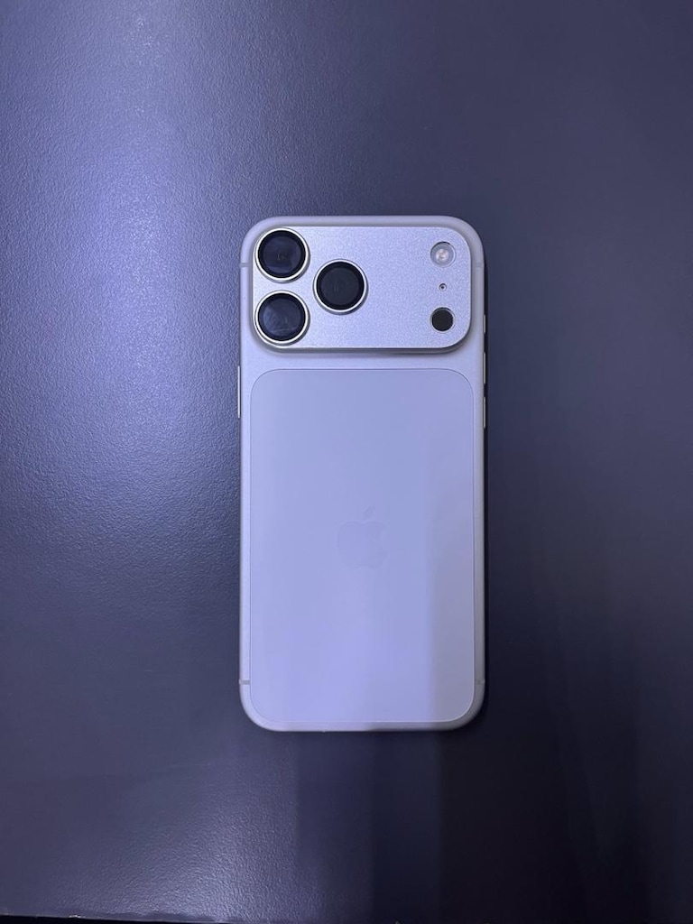 17 pro max 256 gb