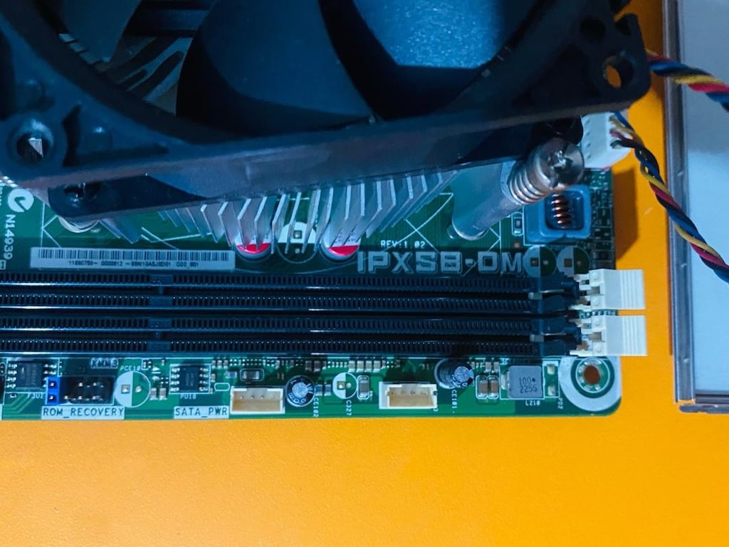 Pegatron IPXSB-DM 1155 Pin DDR3 + i3 3.Nesil İşlemci Adaptörlü - 5