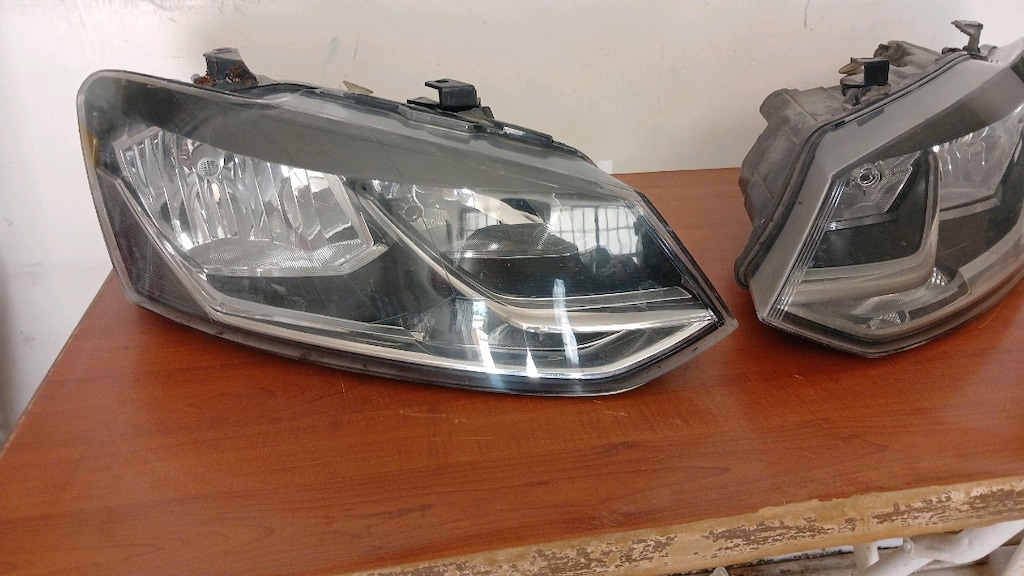 VW POLO MAKYAJLI SAĞ SOL FAR TAKIMI ORJİNAL ÇIKMA KARGO OLUR - 3
