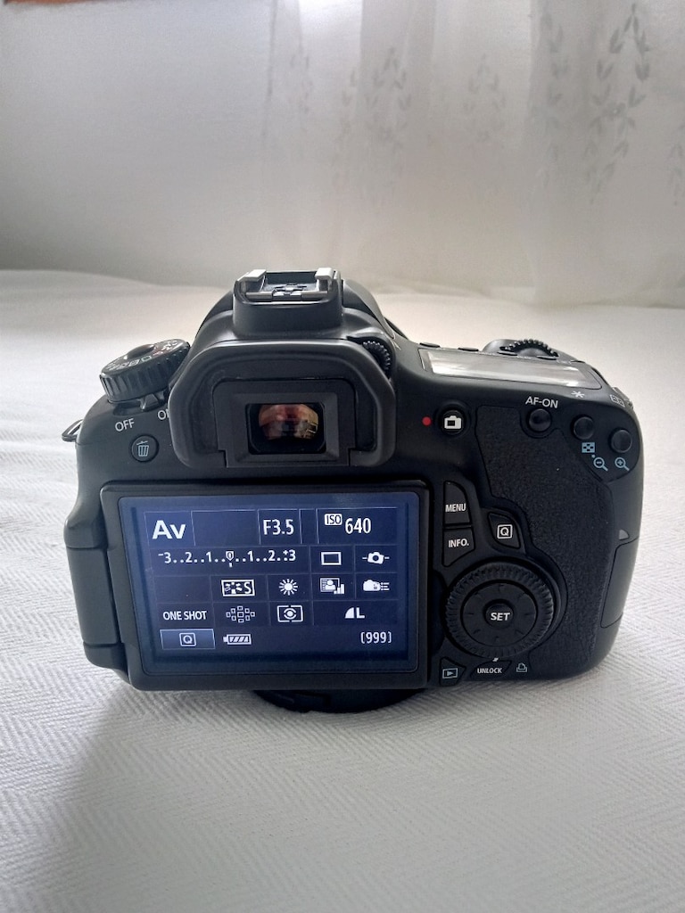Canon 60D+18-135mm Lens - 11