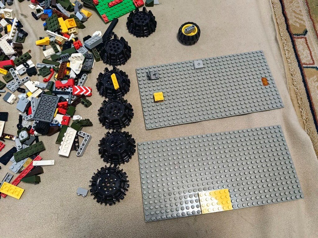 LEGO RESİMDE GÖRÜLDÜĞÜ GİBİ AYAKABI KUTUSU FUL DOLU - 7
