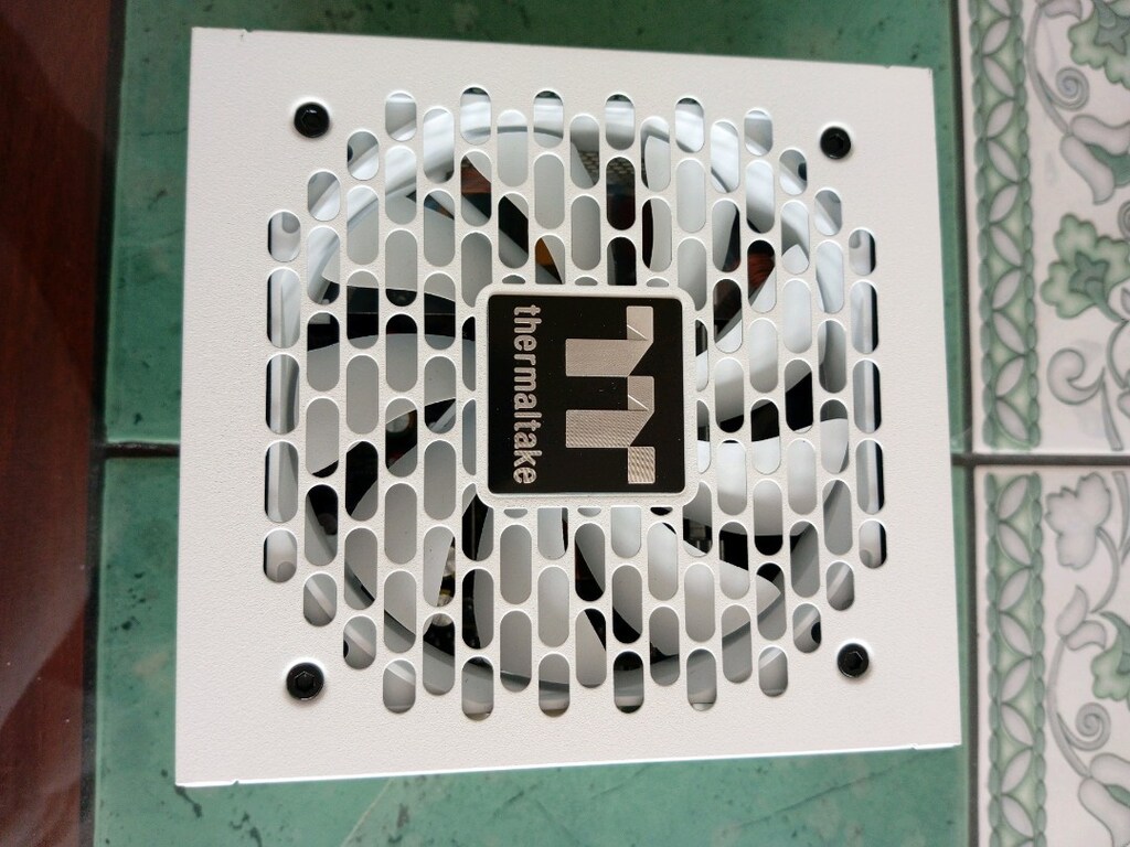 Thermaltake 1200W Pawer Supply - 6