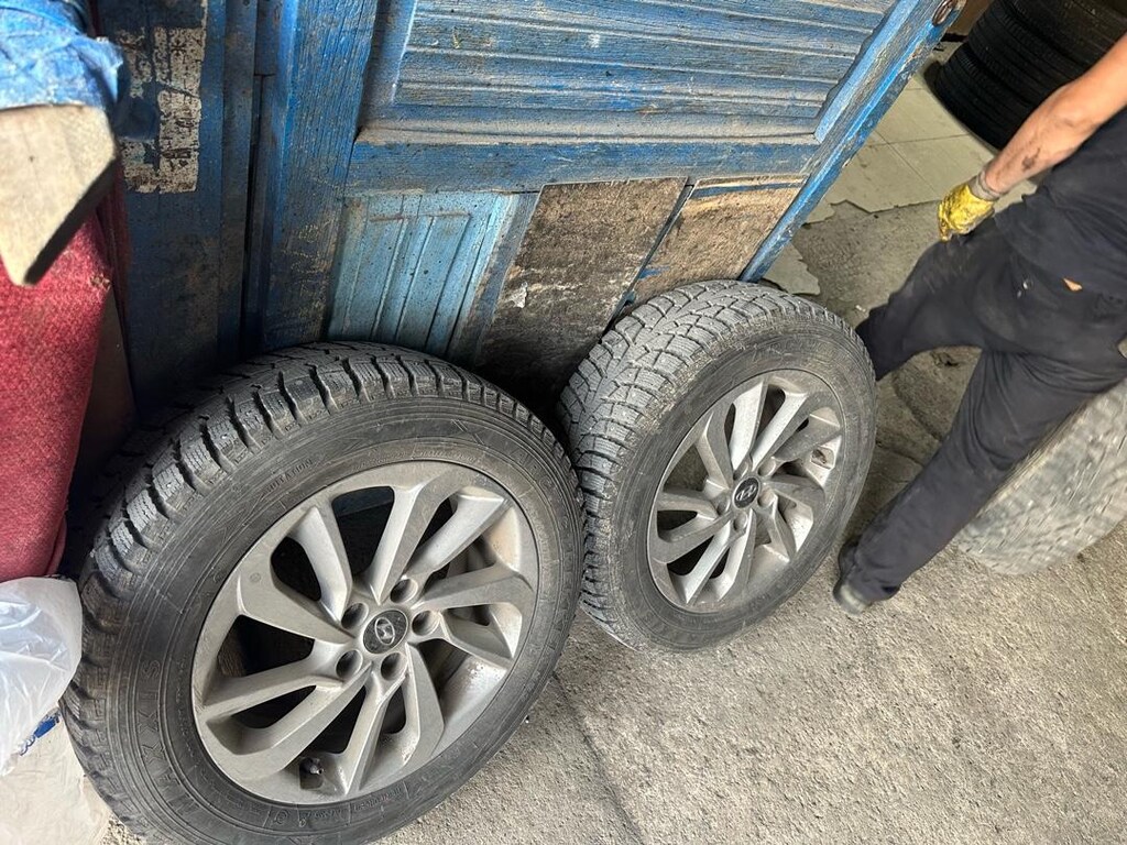225 60 17 çivili kışlık lastik - 7