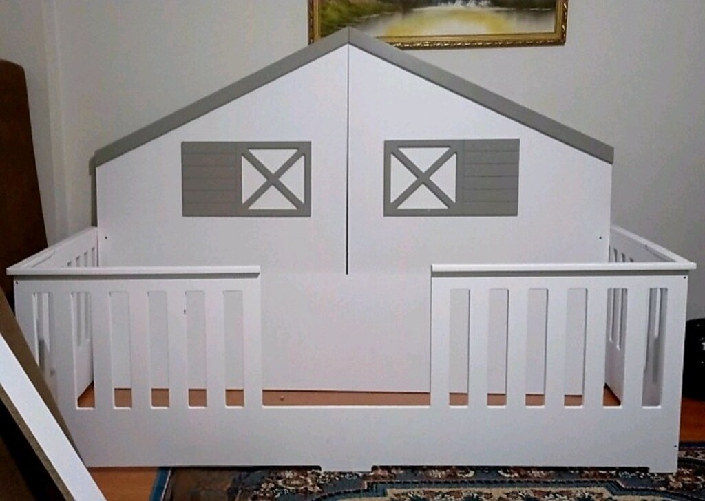 Beyaz Ahşap Çocuk Yatağı