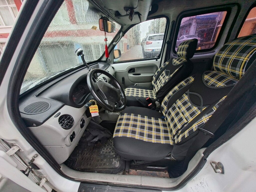 2004 model Kangoo 1.5 dCi Comfort ekonomik aile ve iş aracı - 6
