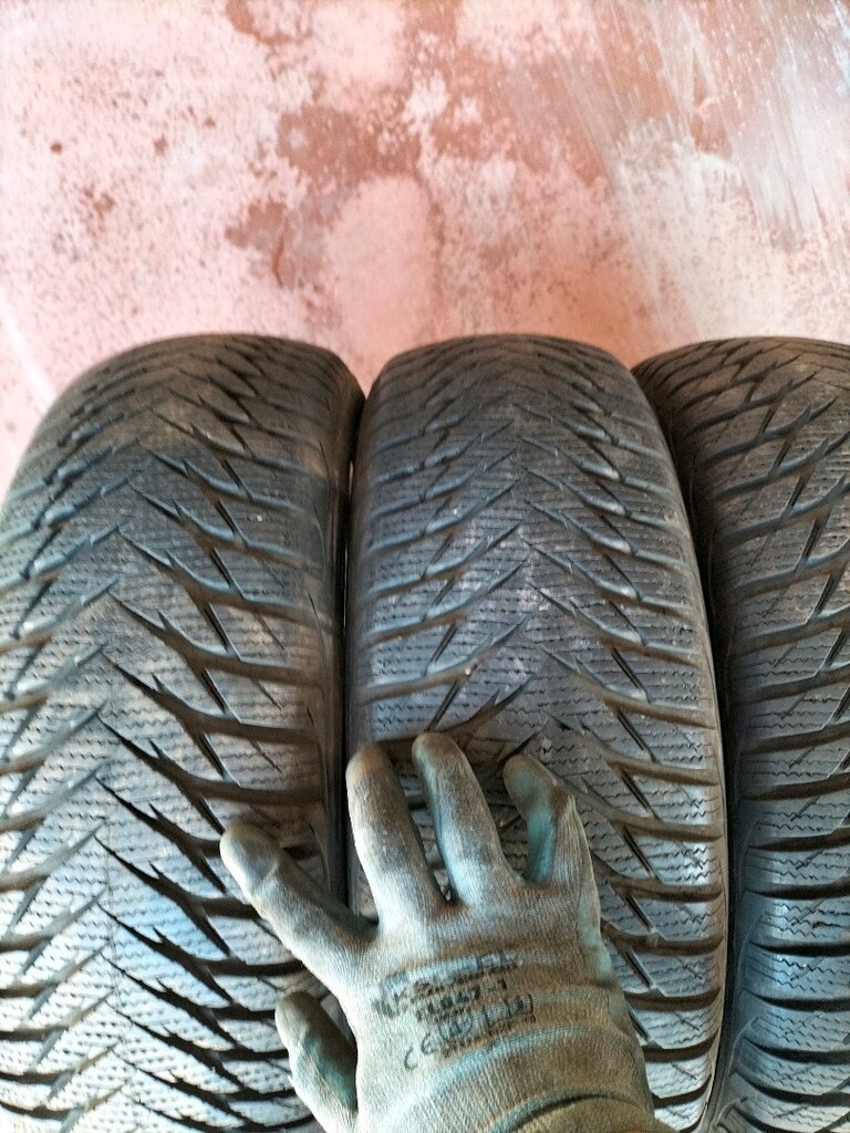 4adet çıkma lastikler 195/60 r16C sıfır gibi lastikler - 8