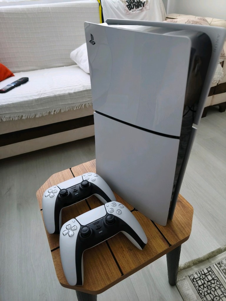 PlayStation 5 Slim Digital 1 TB | 2 Orijinal Kol | Tertemiz | Sorunsuz - 4