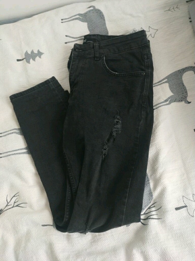 kot pantolon, tişört hediyeli