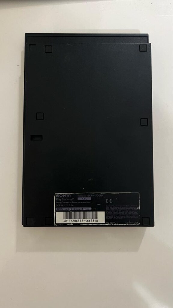Sony Playsation 2 - 4