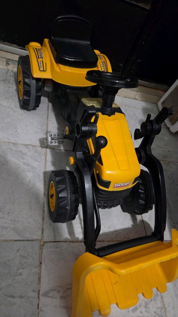 Pedallı traktör kepçe - 2