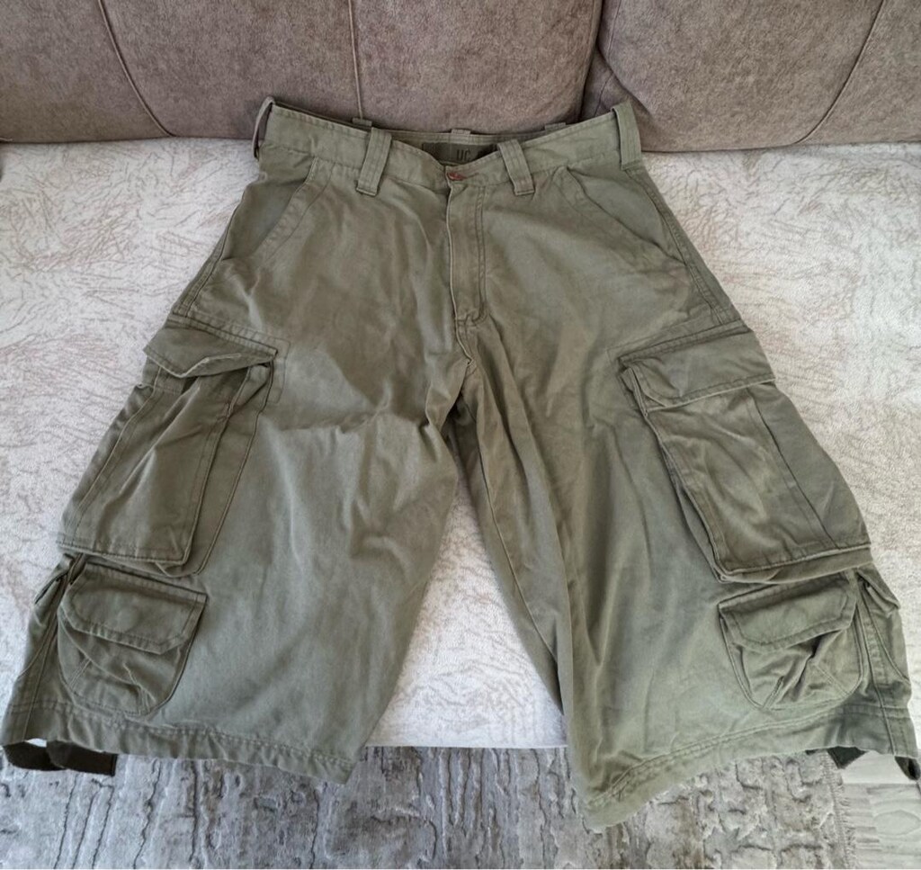 BENETTON MARKA BERMUDA ŞORT