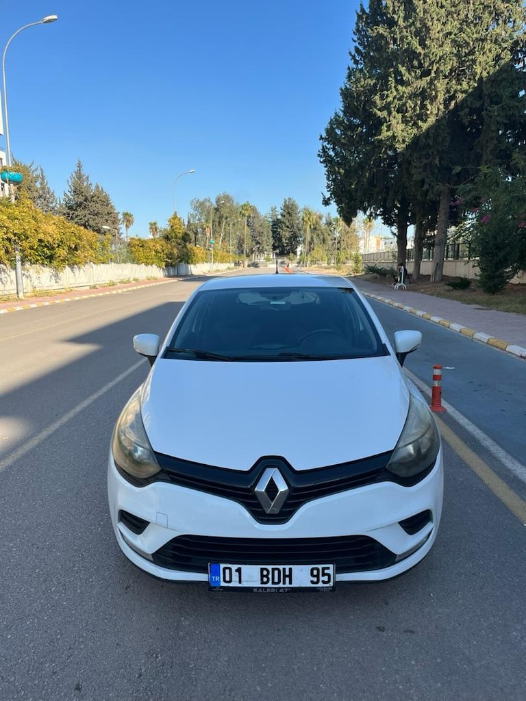 Beyaz Renault Clio - 7
