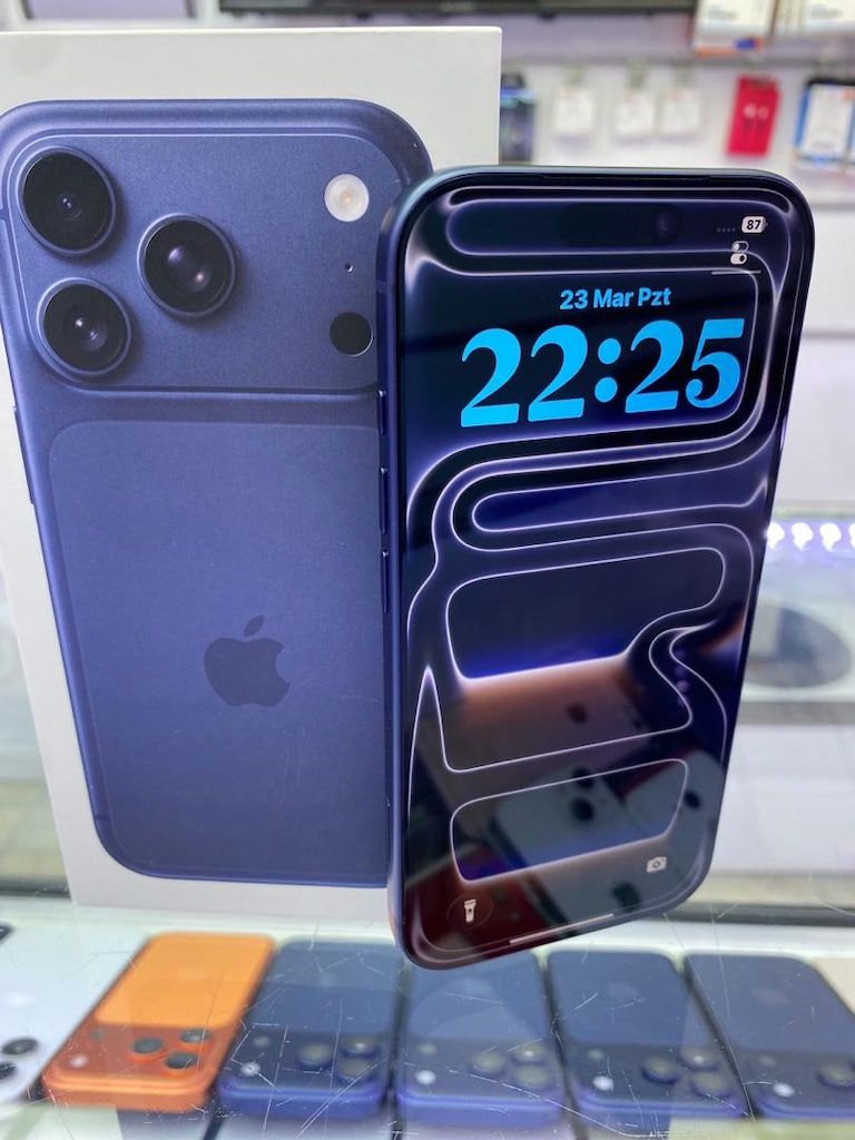 iPHONE 17 PRO MAX 12 AY TÜRKİYE GARANTİLİ SIFIR GİBİ HATASIZ ÇİZİKSİZ - 4