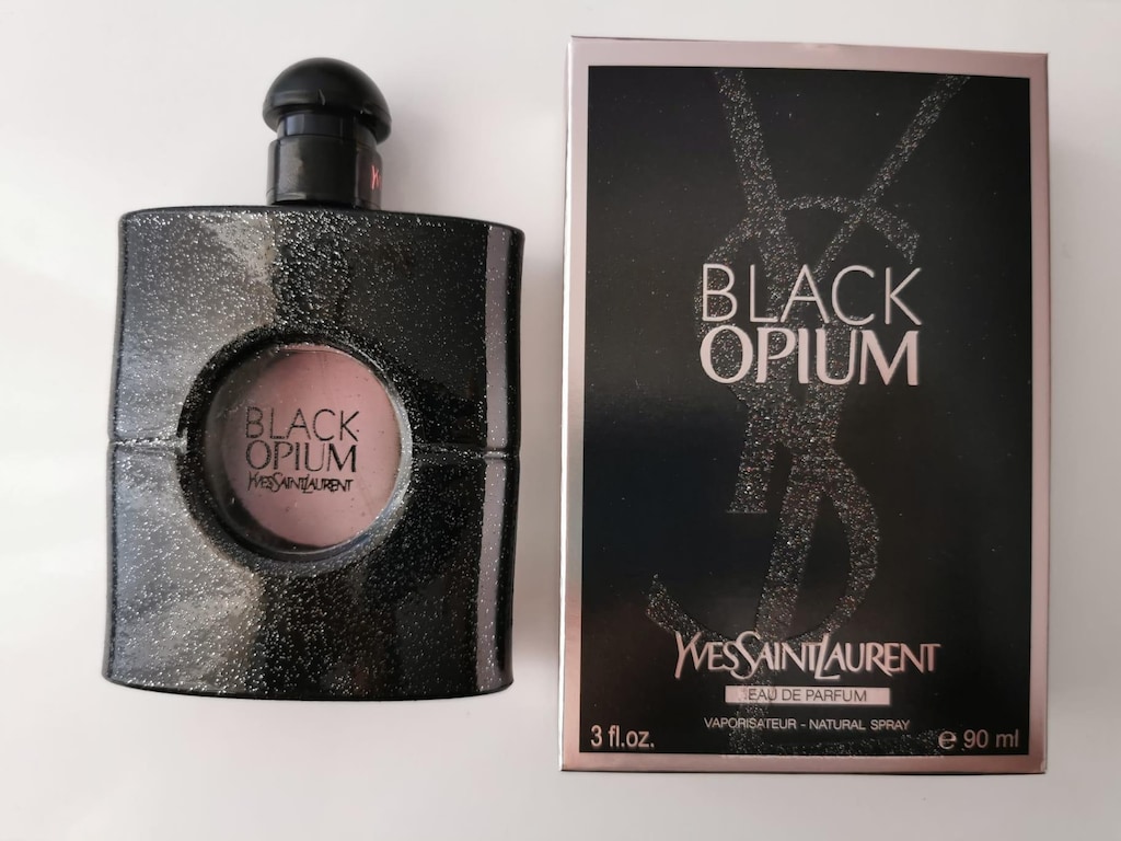 YSL Black Opium Eau De Parfum 90 ml (Pazarlık yapılabilir)